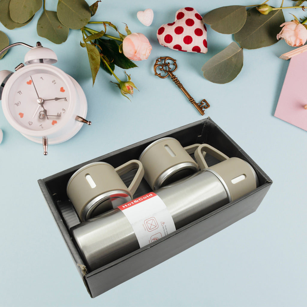 Stainless Steel Vacuum Flask Set With 3 Steel Cups Combo